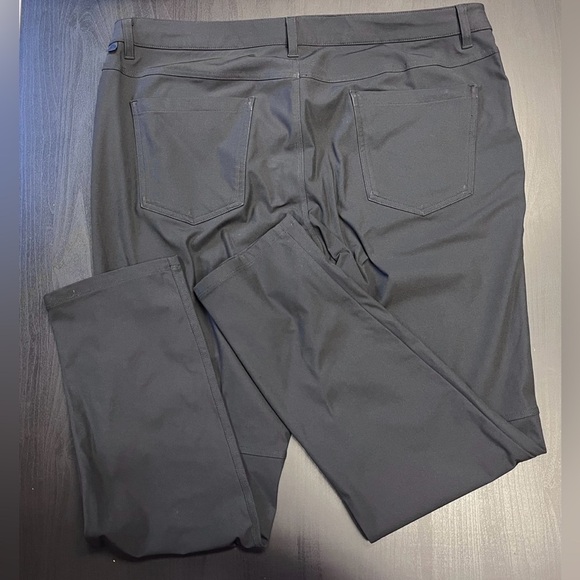 Lululemon Mens ABC Slim-Fit 5 Pocket Pant - 38x32" - Picture 2 of 7